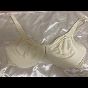 Bali Lilyette Keyhole Ivory Bra 40D